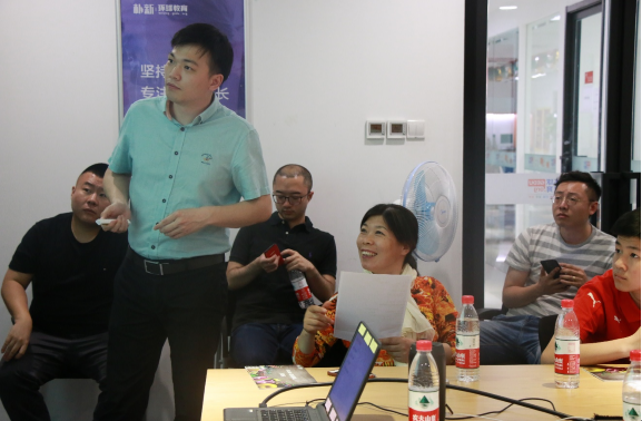 “环球北美考试院第一期托福考试白皮书发布会圆满落幕”