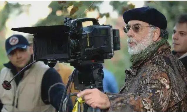 看完《你好，李焕英》，我满脑子都是UCLA导演系月薪8万…