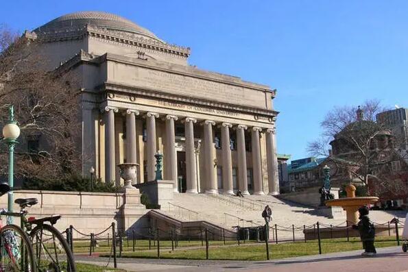 八大藤校终于放榜啦！录取率纷纷创历史新低！