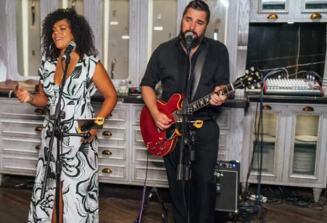 多伦多又一所大学强制打疫苗！华人有望入境豁免14天隔离！