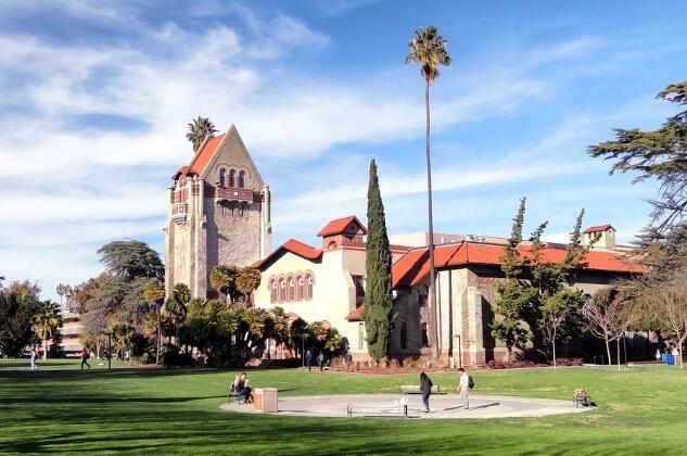 美国留学:想去美国读本科,需要高考成绩吗? 美国留学:想去美国读本科,需要高考成绩吗?