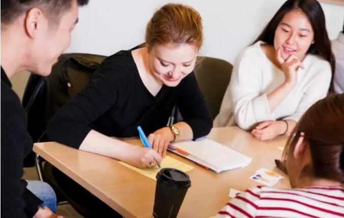 助力英语教师职业发展的剑桥CELTA课程，暑假线上开启！