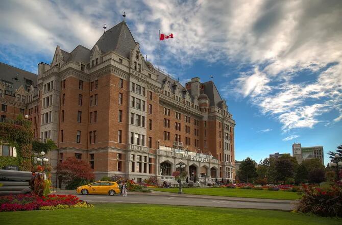 申请国外大学雅思需要多少！高考成绩对申请国外大学重要么？！