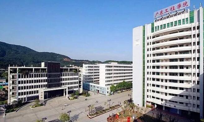 广州环球国际部OSSD学生们学习环境如何？