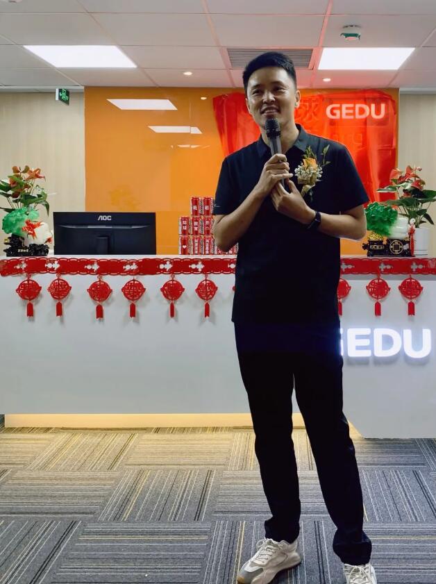 开业大吉！环球教育华南总校淘金国际大厦新校区盛大开业啦！新征程，更用心！