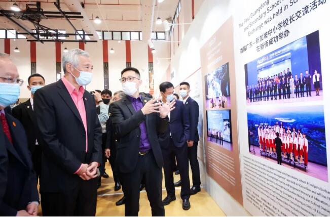 高度认可与赞扬：新加坡总理李显龙视察广州新侨学校
