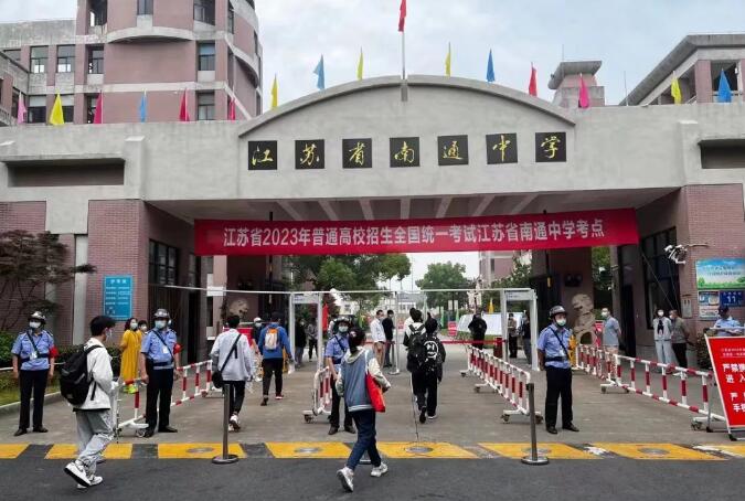 为什么推荐高考后学雅思？当然不只为了出国留学！