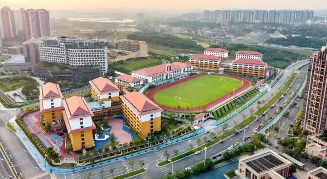 读大学不只有高考一条路！中考后选择A-Level的N个理由！广州ALevel国际学校学费盘点~