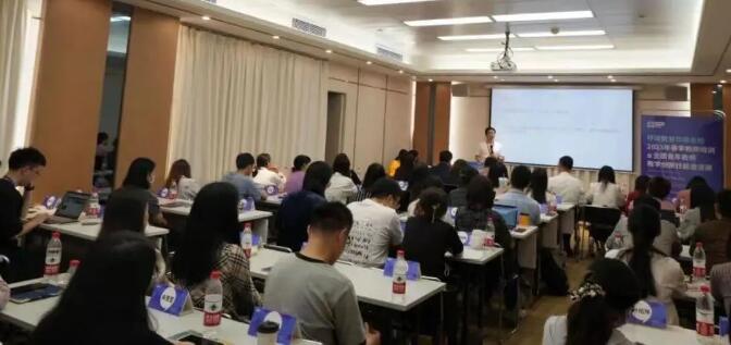 校长话环球 | 我为什么死磕教研？它代表决心与坚持，是留学教育培训机构的心脏