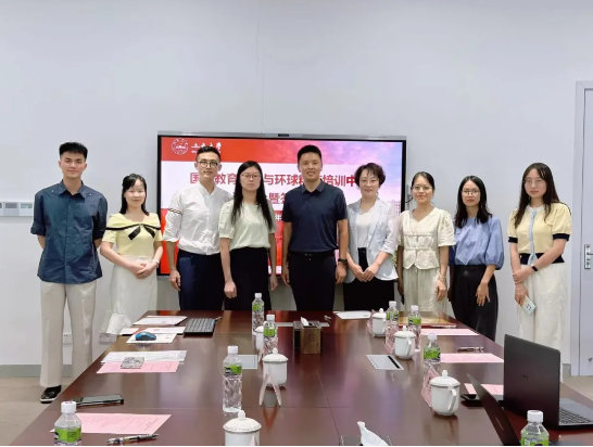 五邑大学携手环球教育广州学校签订雅思培训战略合作协议，助力学生迈向国际舞台！