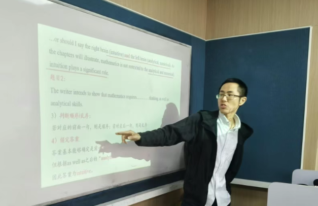 广州环球教育2025年度雅思教师晋升答辩圆满收官，教学征程再启新章！