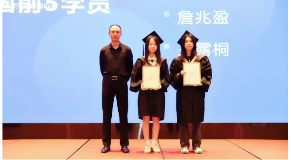 2025届广州环球教育国际部毕业典礼回顾：定格荣耀瞬间，唱响青春赞歌！