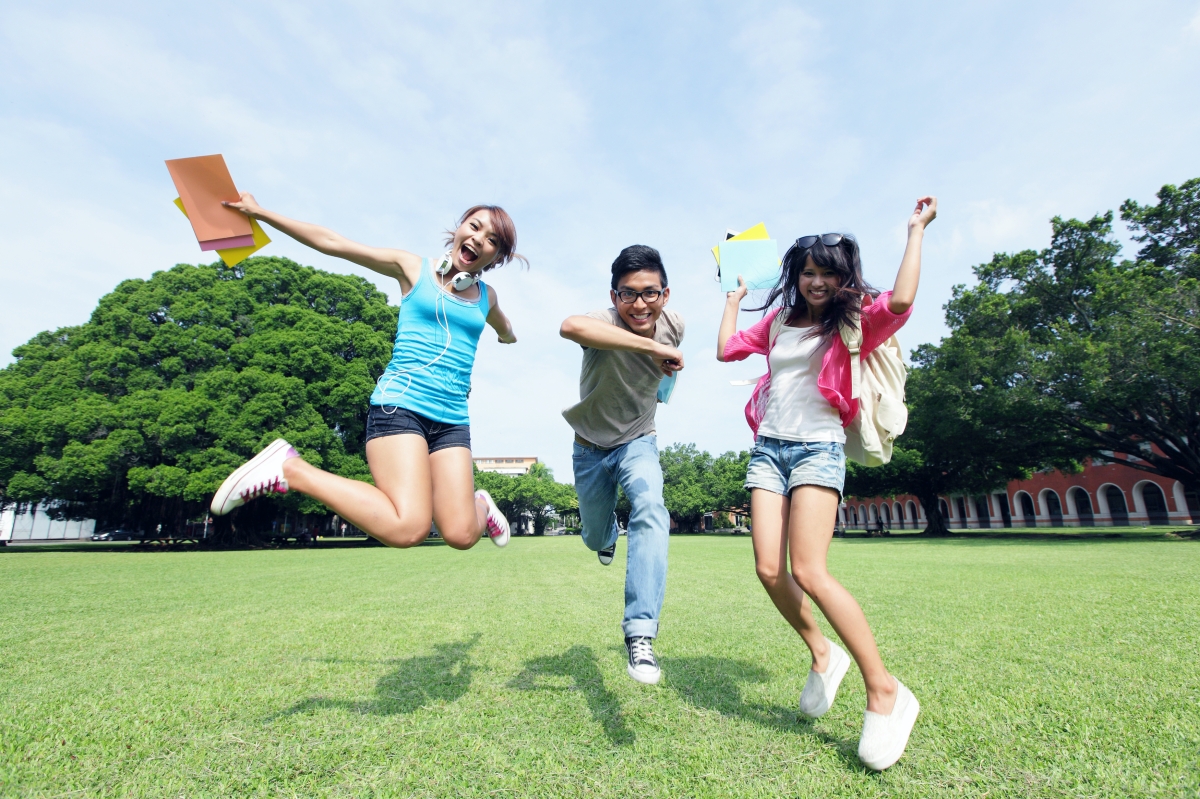 雅思口语题库5月重磅换季：AI与环保话题强势霸榜，环球雅思精准领航备考新风向